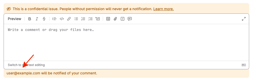 Warning below the comment editor listing external participants.